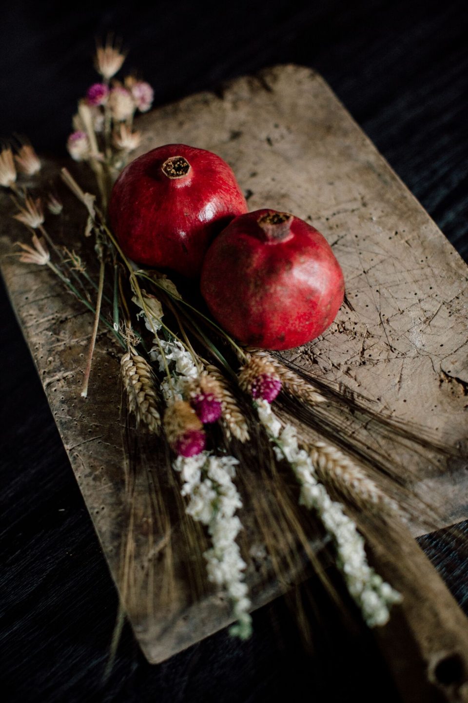 pretty dried fall floral arrangement