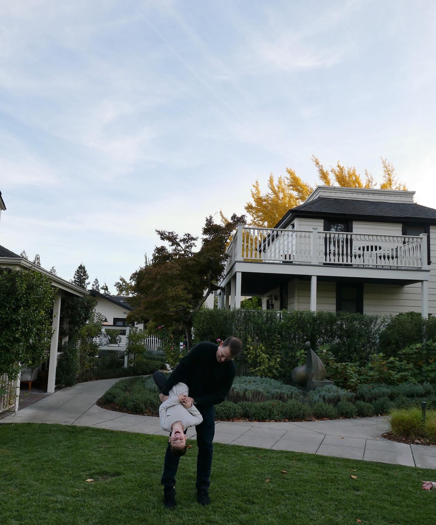 Sonoma weekend getaway at the MacArthur Place Hotel 