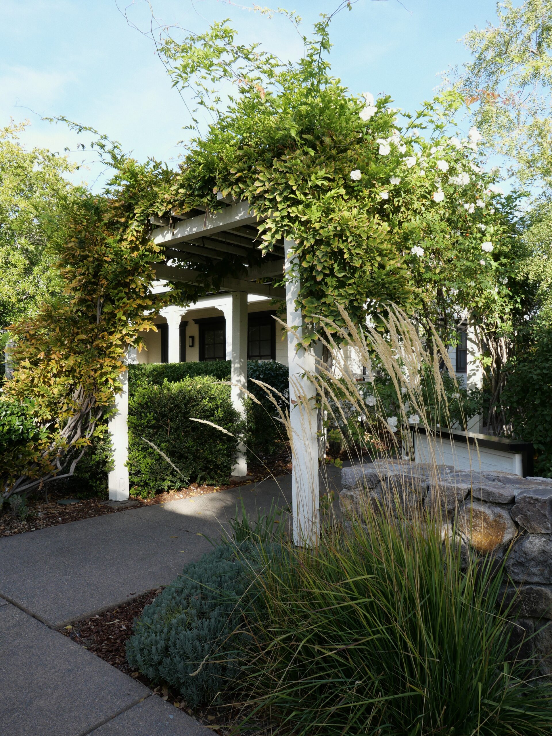 Sonoma weekend getaway at the MacArthur Place Hotel