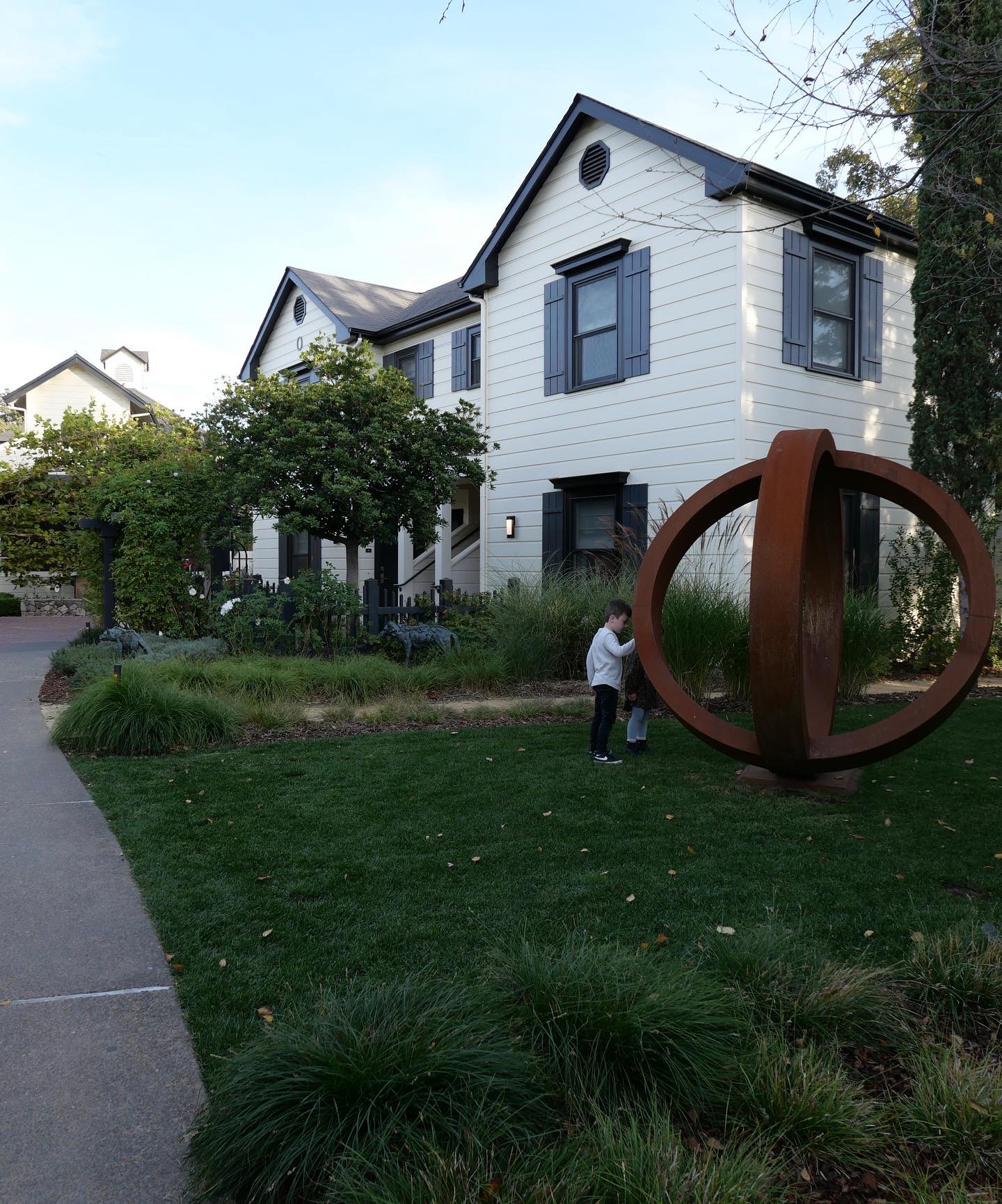 Sonoma weekend getaway at the MacArthur Place Hotel 