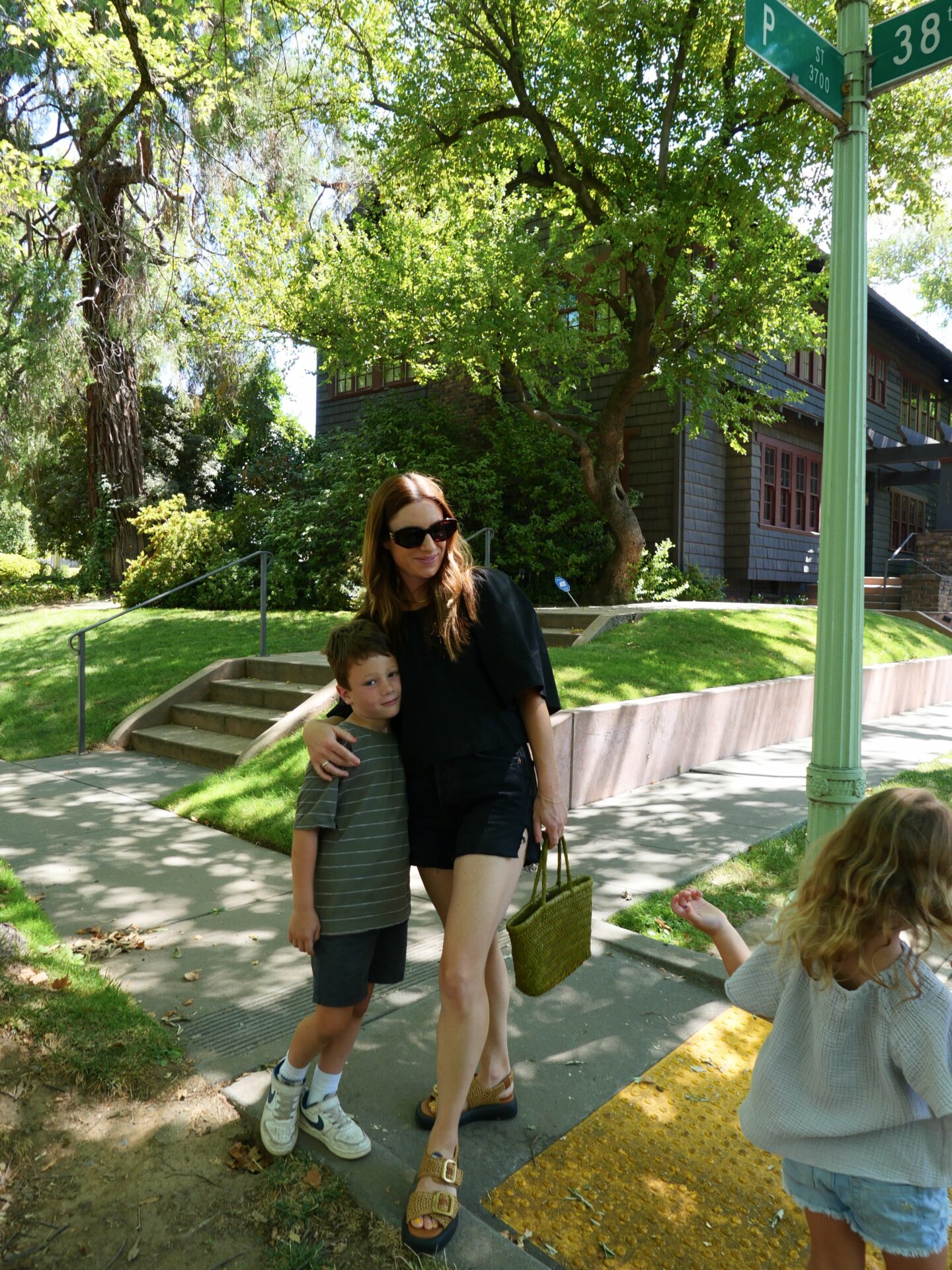 Alicia Lund wearing Flatform Sandals